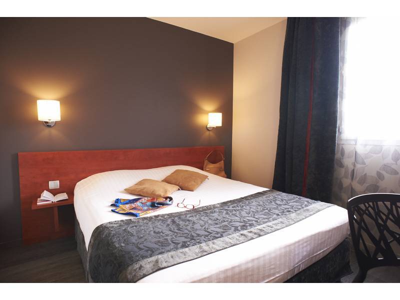 Hotel Restaurant Du Parc Saumur Logis Elegance Екстер'єр фото