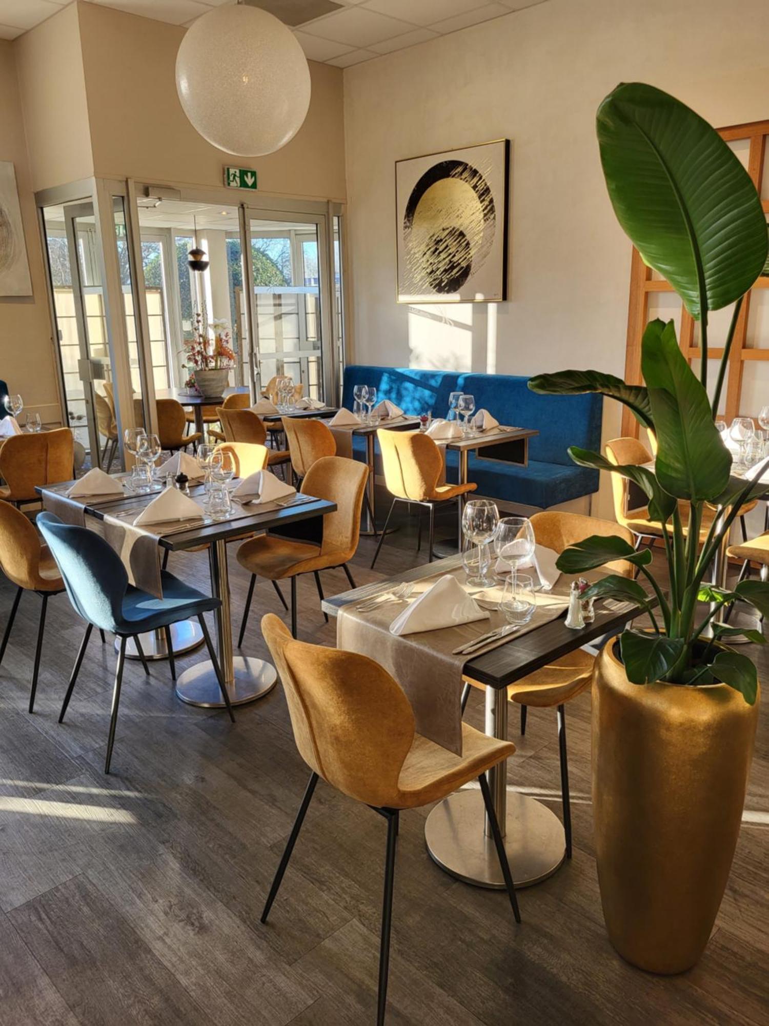 Hotel Restaurant Du Parc Saumur Logis Elegance Екстер'єр фото